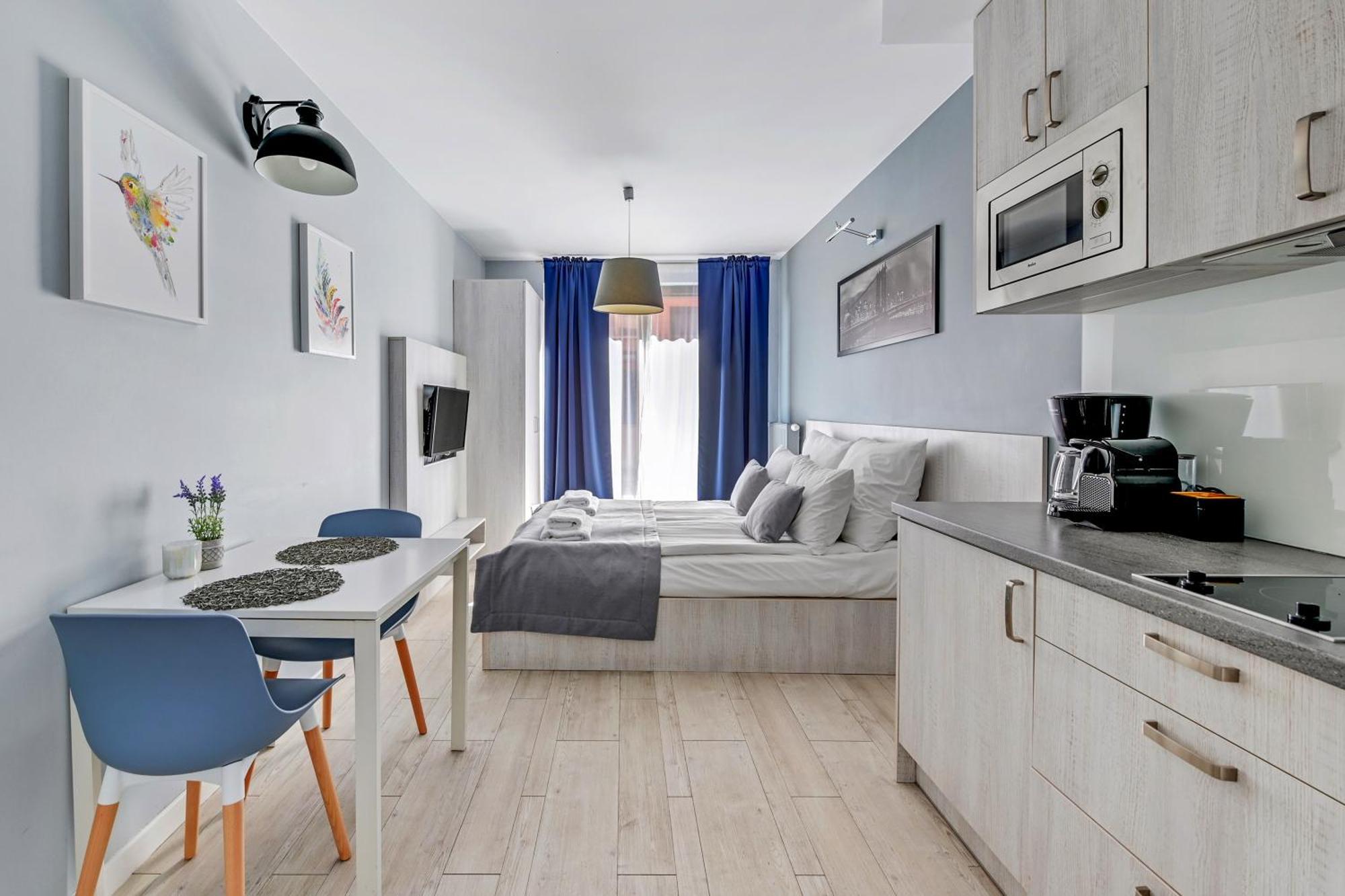 Aura Island Riverside By Downtown Apartments Danzica Esterno foto