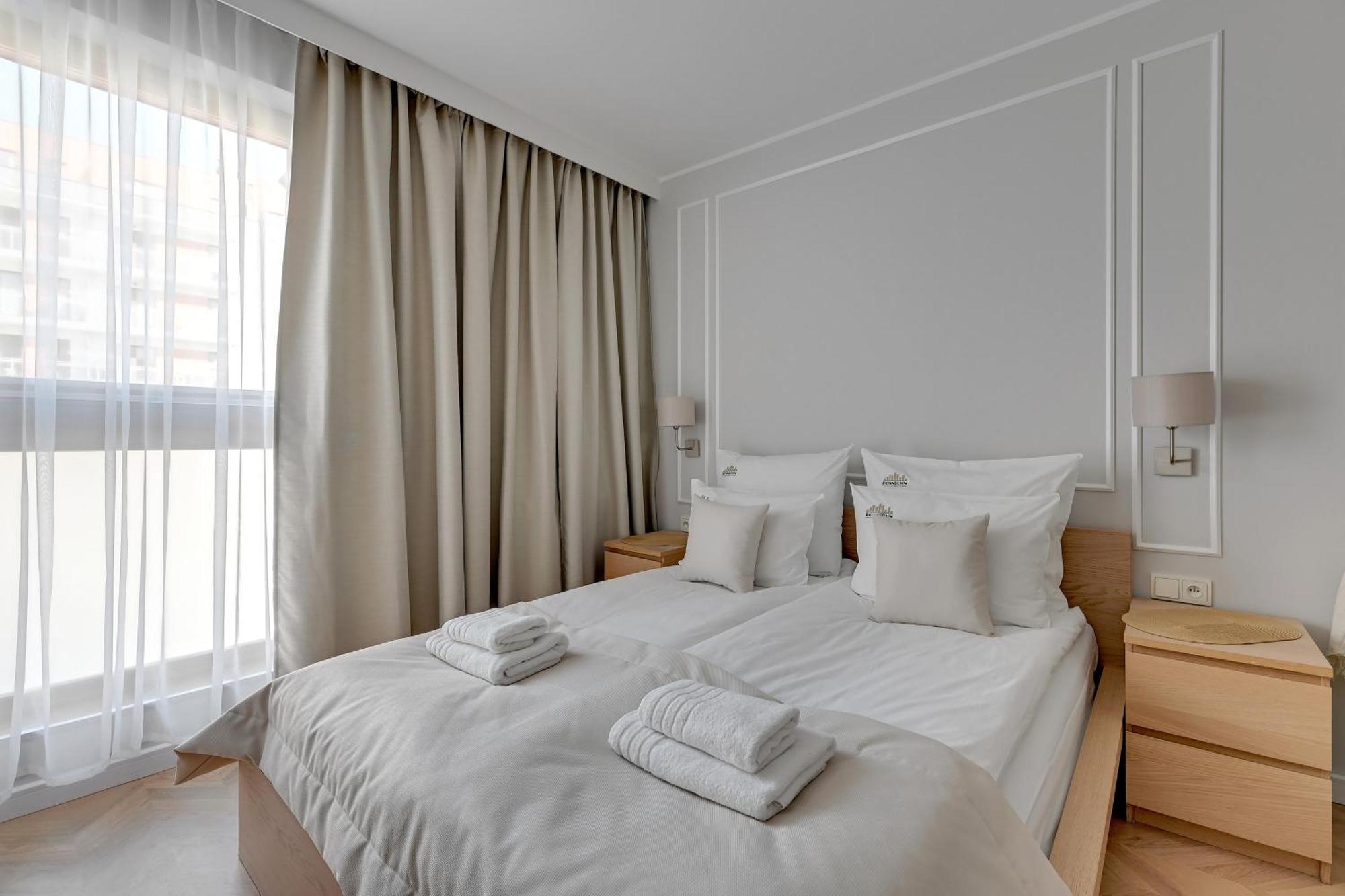 Aura Island Riverside By Downtown Apartments Danzica Esterno foto