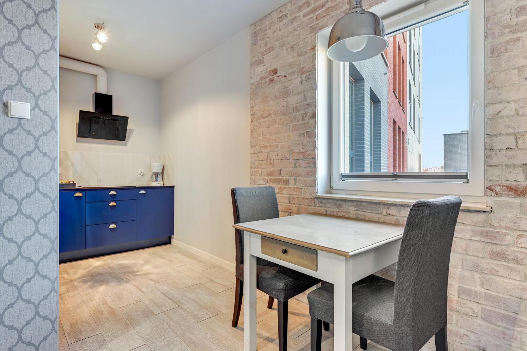 Aura Island Riverside By Downtown Apartments Danzica Esterno foto